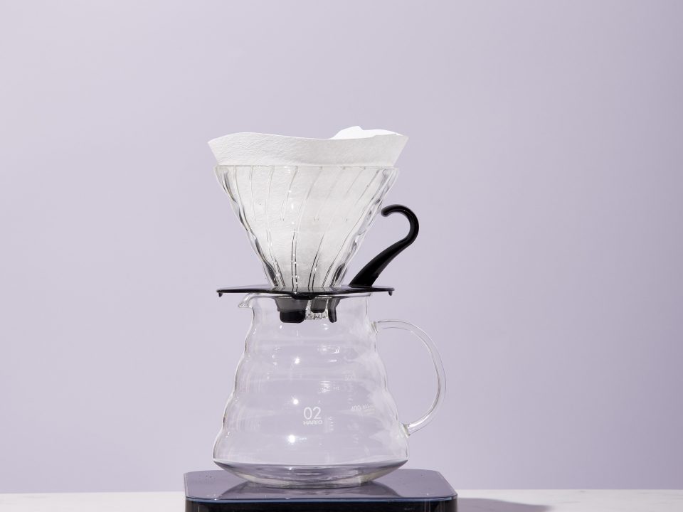 V60 with filter set up on a range server and scale